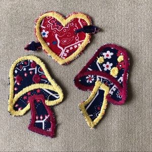 Vintage 70’s Patches Boho Mushrooms & Heart Appliqué